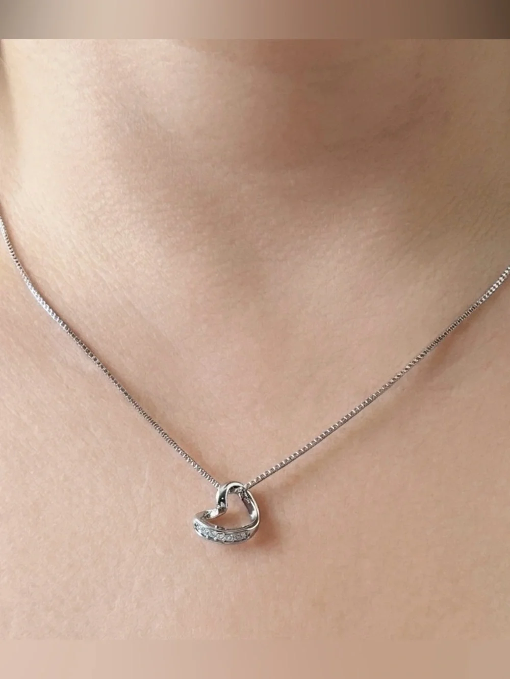 Sterling Silver Heart Pendant Necklace in Silver